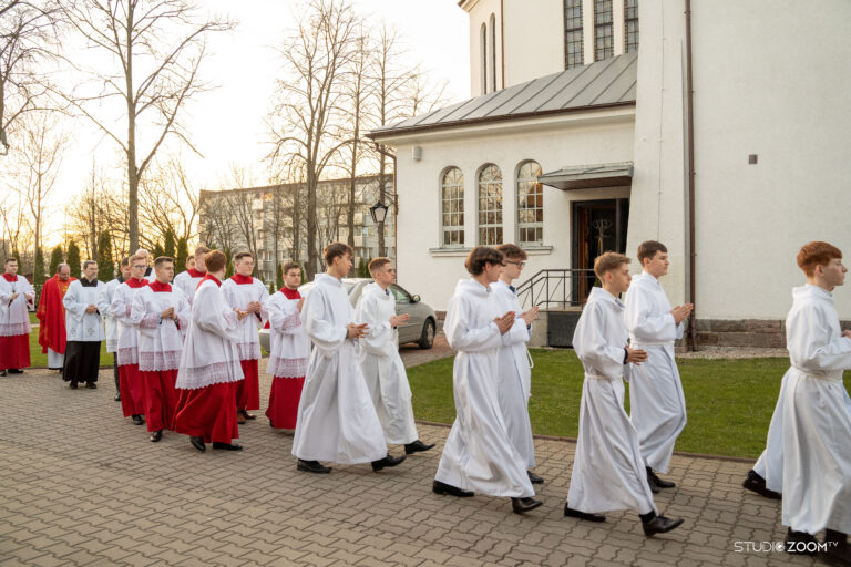 Wielki Piątek (29.03.2024)